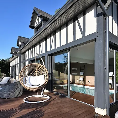 Le Jardin Des Hesperides - Piscine Interieure, Jacuzzi Et Sauna Fourmetot